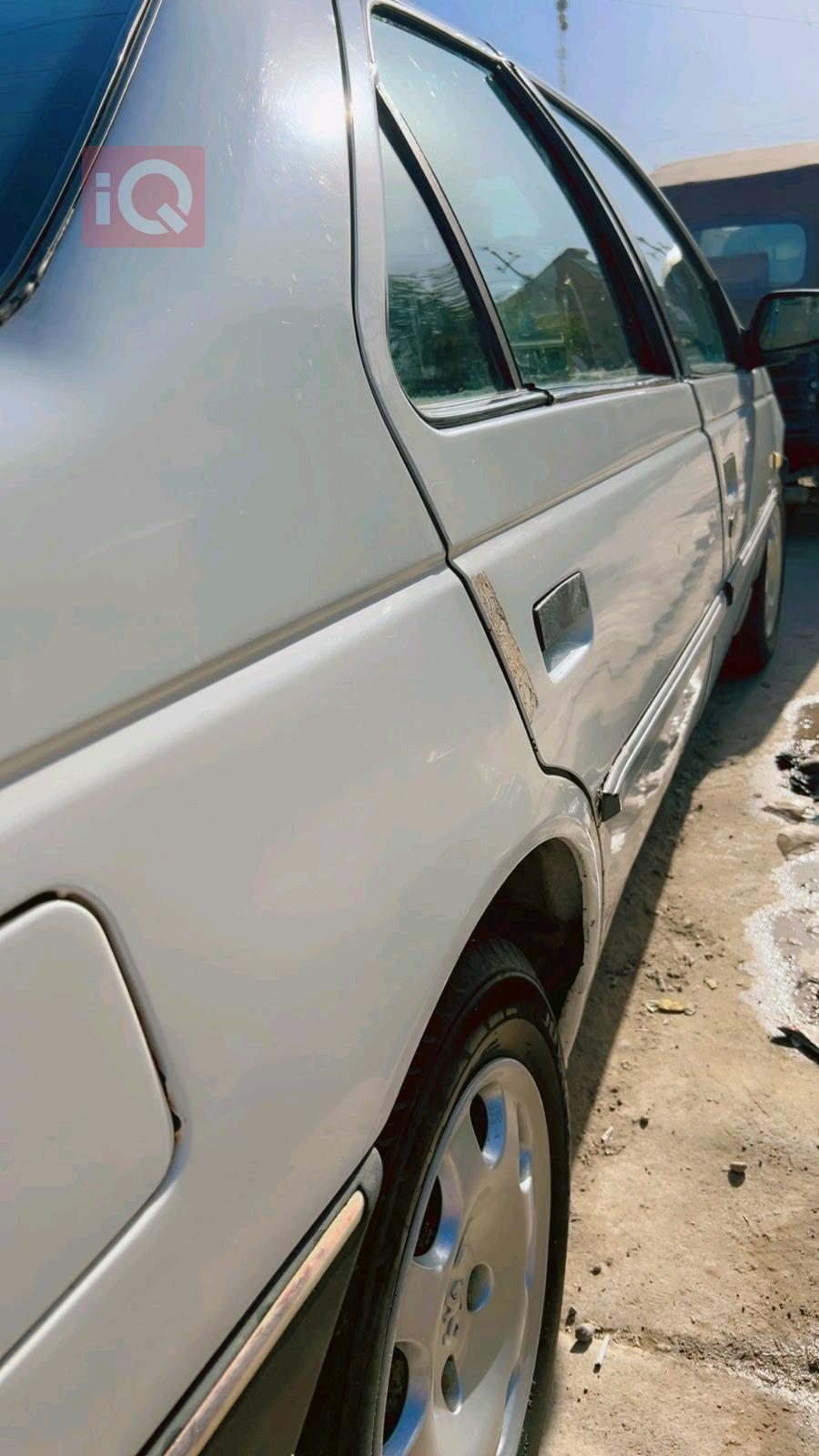 بيجو 405
